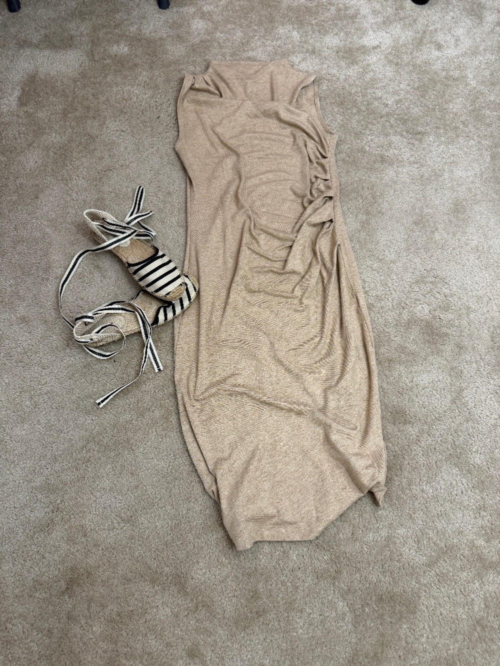 NWT Banana Republic Soft Luxe Bateau Neck Midi Dress Camel Heather Size Medium